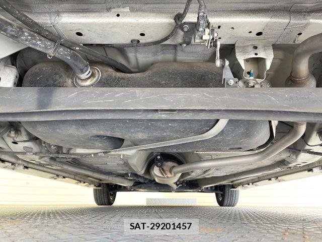 Suzuki SPACIA 2019-10 8355633-16