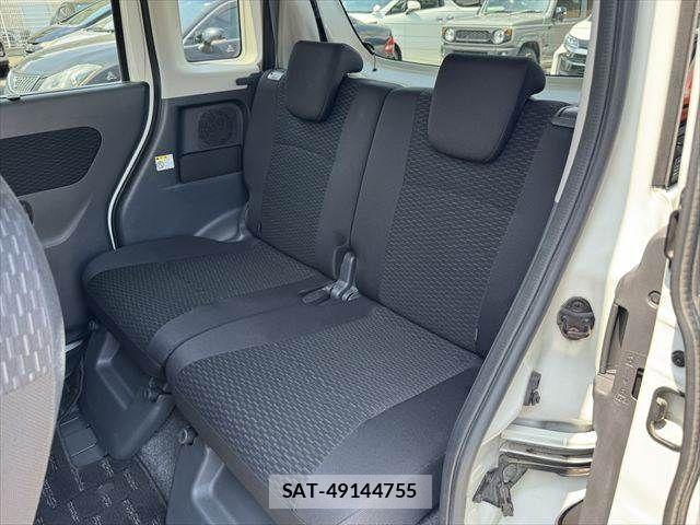Suzuki SPACIA 2013-11 8355635-23