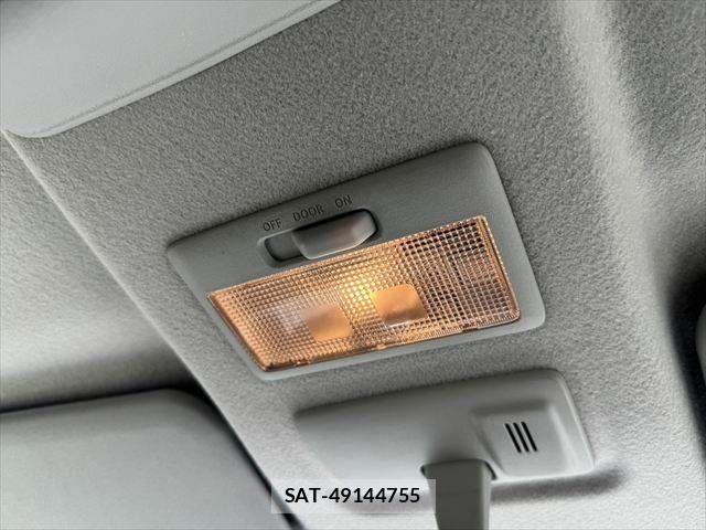 Suzuki SPACIA 2013-11 8355635-27