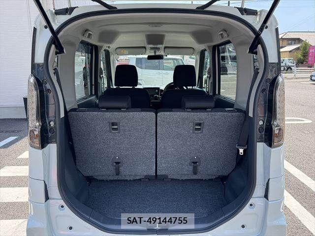 Suzuki SPACIA 2013-11 8355635-6