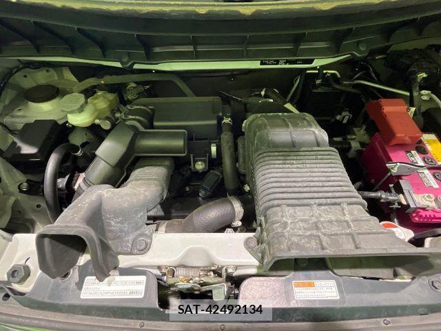 Suzuki SPACIA 2019-11 8368884-17