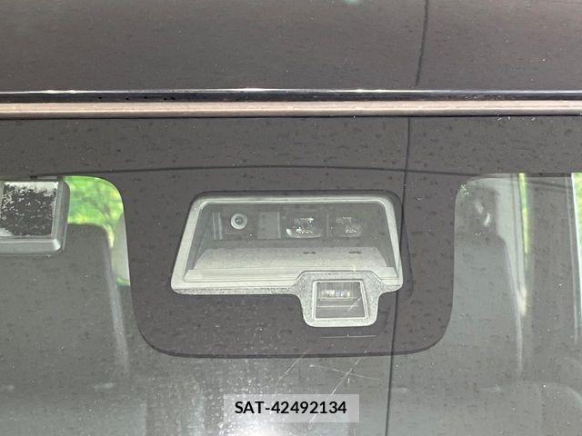 Suzuki SPACIA 2019-11 8368884-4