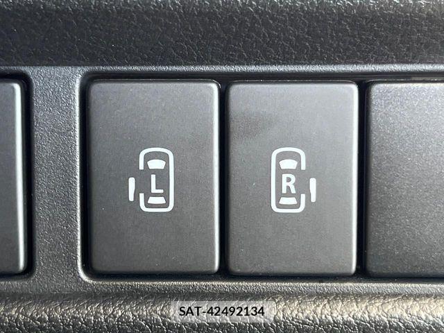 Suzuki SPACIA 2019-11 8368884-5