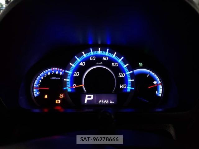 Suzuki SPACIA 2013-10 8368922-28