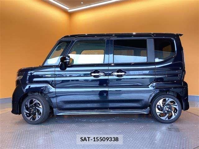 Suzuki SPACIA 2025-06 8368870-11