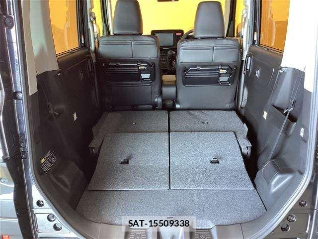 Suzuki SPACIA 2025-06 8368870-18