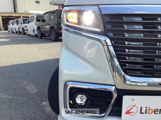 Suzuki SPACIA 2019-09 8368908-15