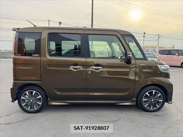 Suzuki SPACIA 2018-02 8368915-11