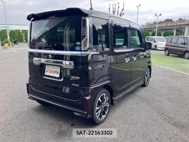 Suzuki SPACIA 2019-10 8368898-9