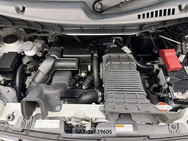 Suzuki SPACIA 2023-10 8368886-9