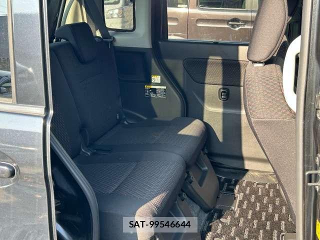 Suzuki SPACIA 2017-03 8368918-17
