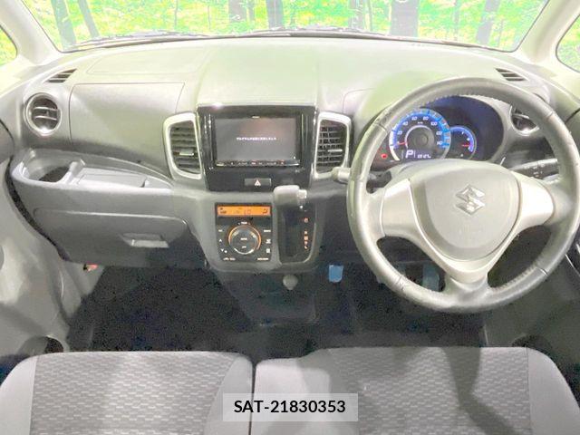 Suzuki SPACIA 2013-12 8368925-1