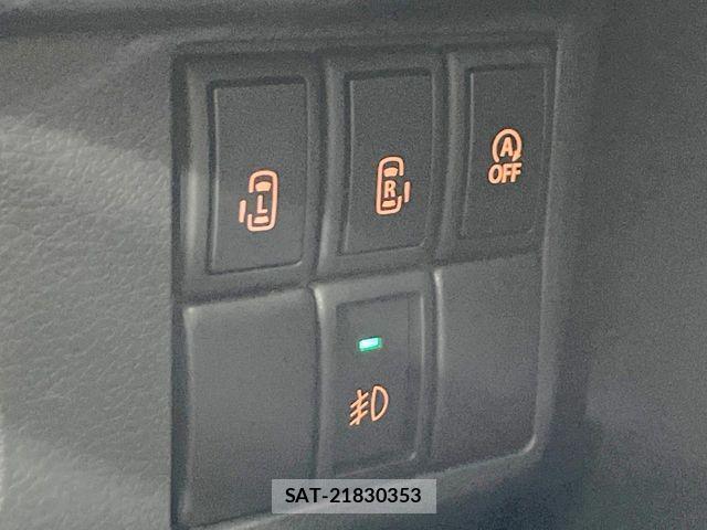 Suzuki SPACIA 2013-12 8368925-3