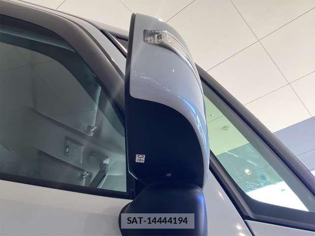 Suzuki SPACIA 2019-09 8368913-14