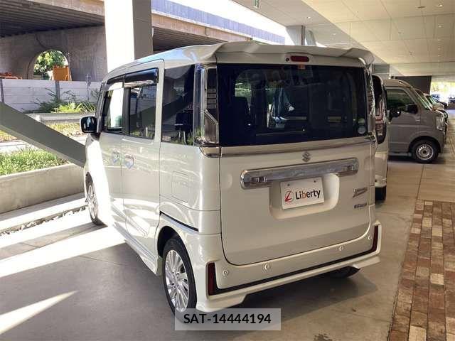 Suzuki SPACIA 2019-09 8368913-18