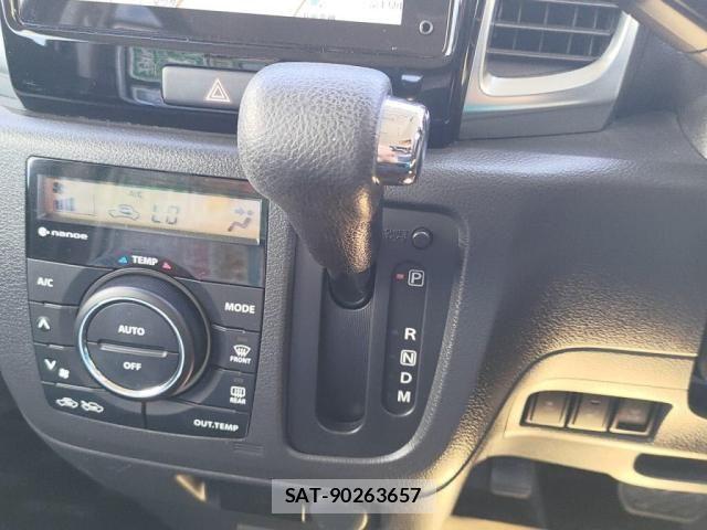 Suzuki SPACIA 2015-09 8368920-14