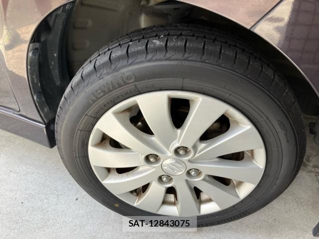Suzuki SPACIA 2013-08 8368928-7