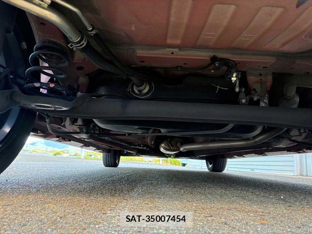 Suzuki SPACIA 2019-07 8368905-6