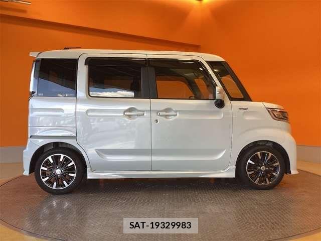 Suzuki SPACIA 2022-05 8368882-9