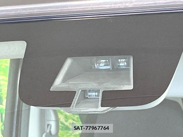 Suzuki SPACIA 2013-11 8368924-3