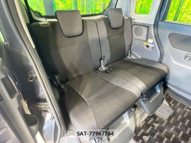 Suzuki SPACIA 2013-11 8368924-8