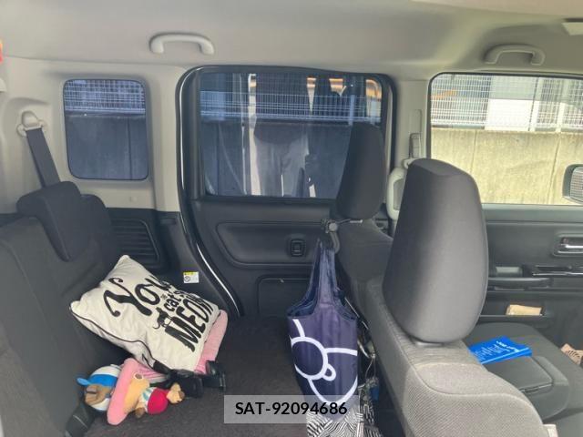 Suzuki SPACIA 2017-12 8368916-10