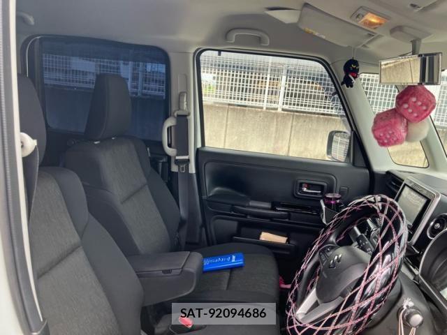 Suzuki SPACIA 2017-12 8368916-12