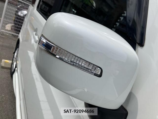 Suzuki SPACIA 2017-12 8368916-21