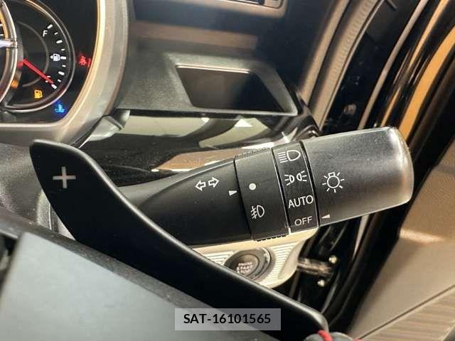 Suzuki SPACIA 2018-02 8368885-9