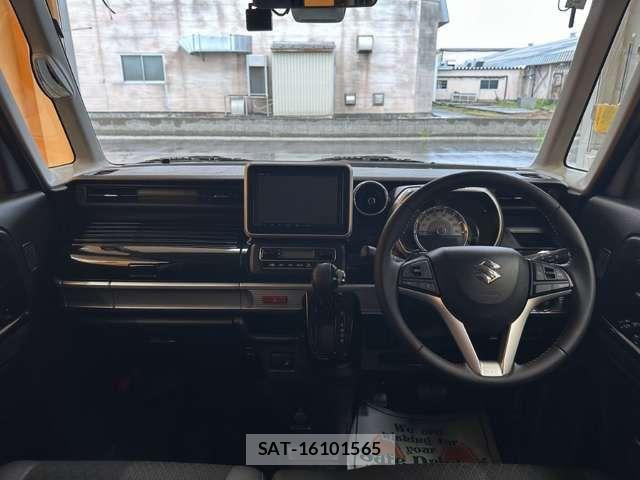 Suzuki SPACIA 2018-02 8368885-1