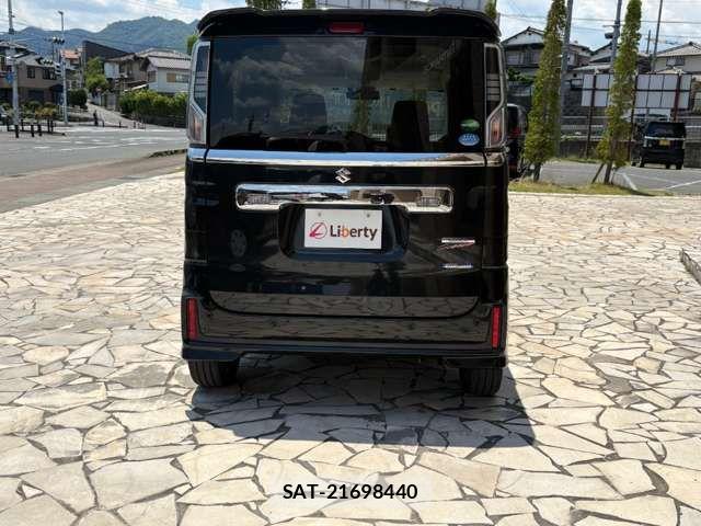 Suzuki SPACIA 2019-06 8368894-9