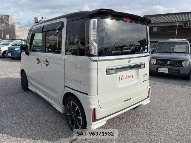Suzuki SPACIA 2018-09 8368887-9