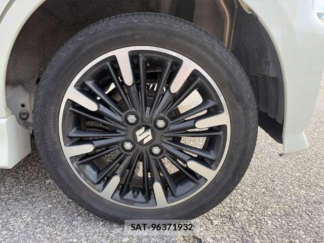 Suzuki SPACIA 2018-09 8368887-12