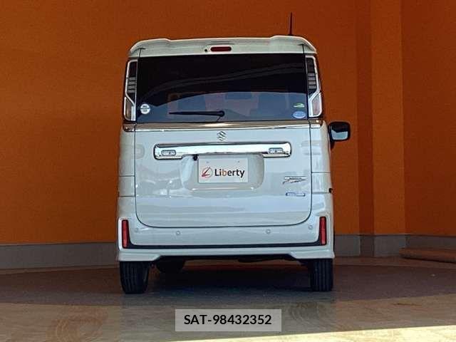 Suzuki SPACIA 2020-02 8368909-10
