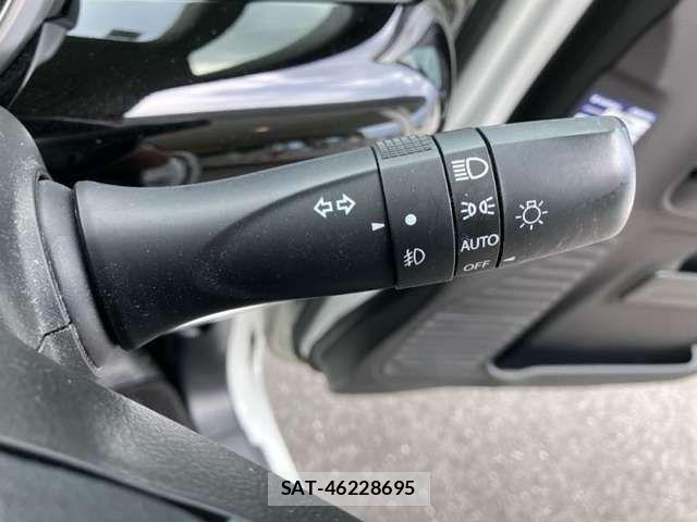Suzuki SPACIA 2019-09 8368912-9
