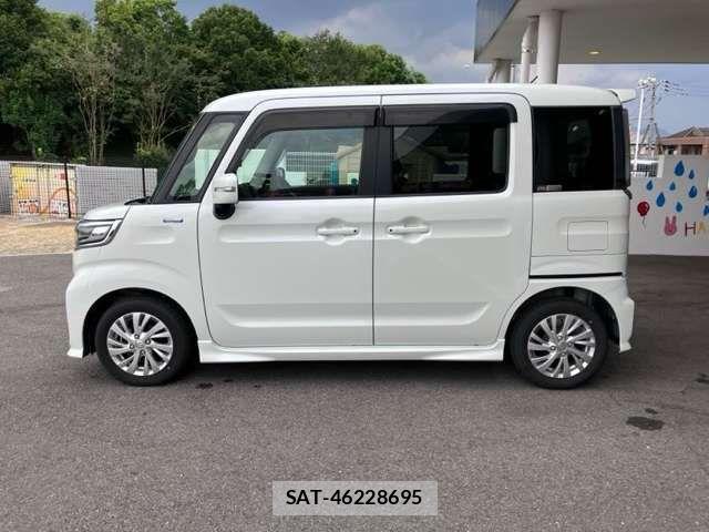 Suzuki SPACIA 2019-09 8368912-17