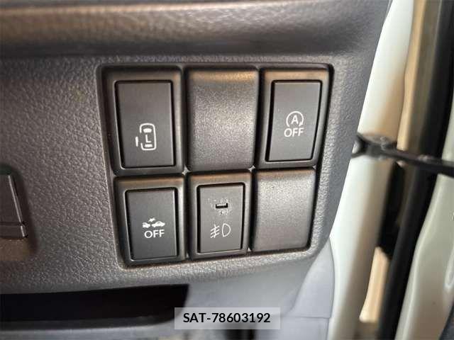 Suzuki SPACIA 2014-12 8372219-5