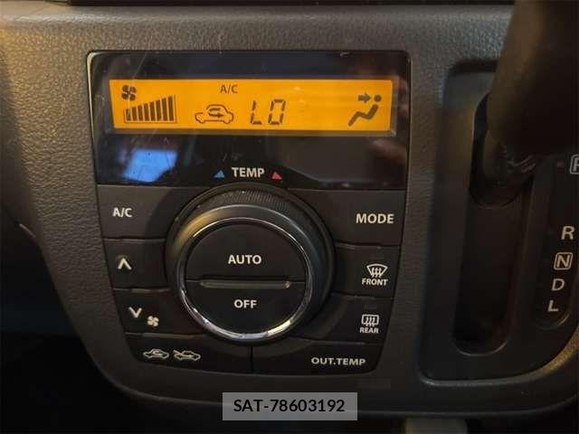 Suzuki SPACIA 2014-12 8372219-6