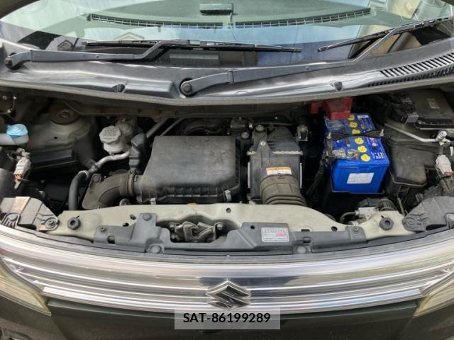 Suzuki SPACIA 2013-09 8372222-13