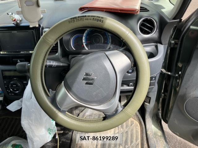 Suzuki SPACIA 2013-09 8372222-14
