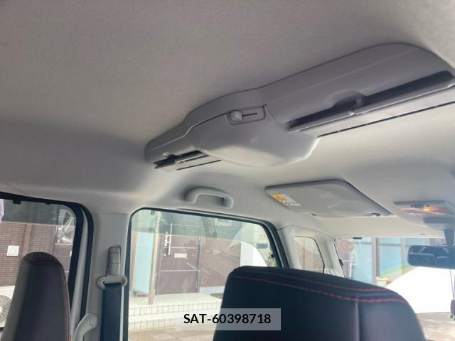 Suzuki SPACIA 2018-11 8372217-23