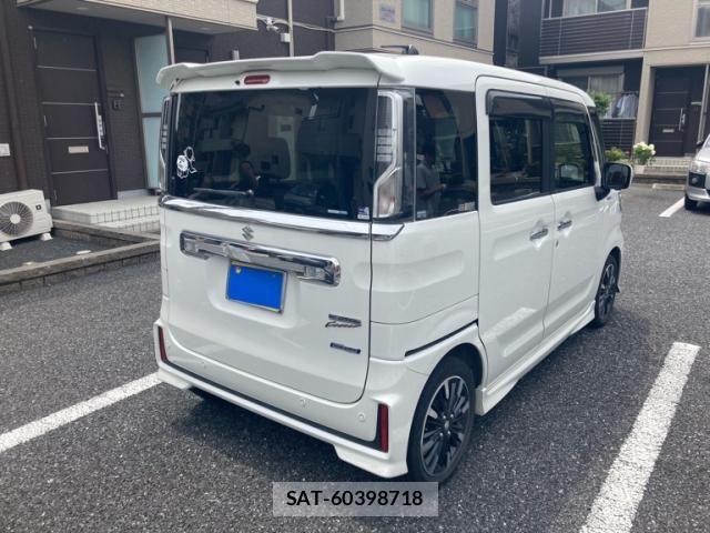 Suzuki SPACIA 2018-11 8372217-3