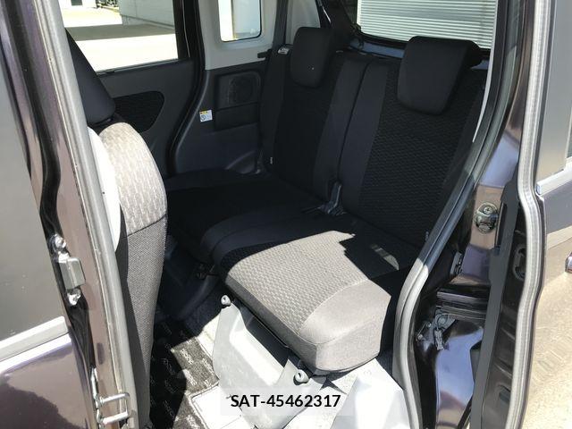 Suzuki SPACIA 2013-08 8372220-9