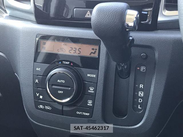 Suzuki SPACIA 2013-08 8372220-16