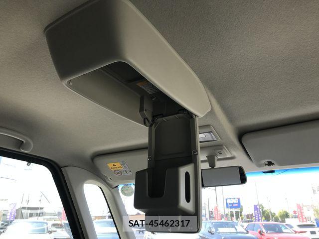 Suzuki SPACIA 2013-08 8372220-23