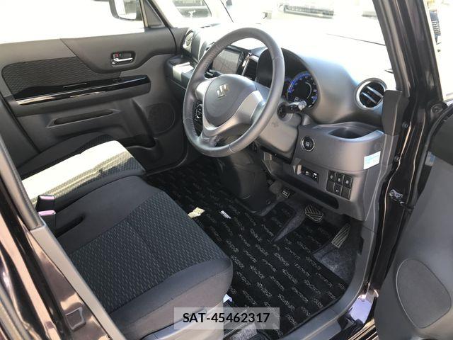 Suzuki SPACIA 2013-08 8372220-6