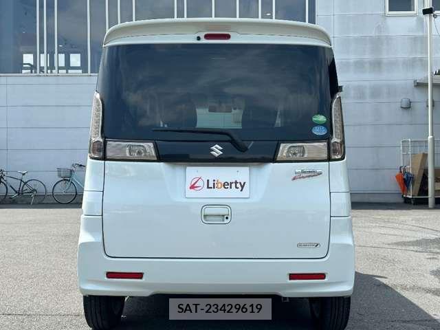 Suzuki SPACIA 2013-07 8372218-14