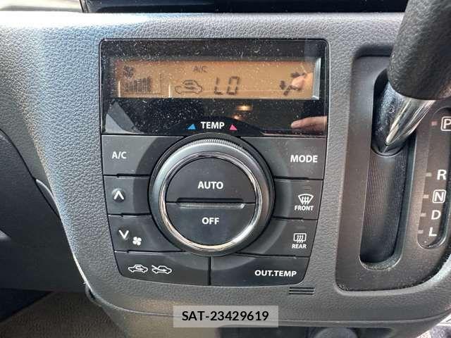 Suzuki SPACIA 2013-07 8372218-7