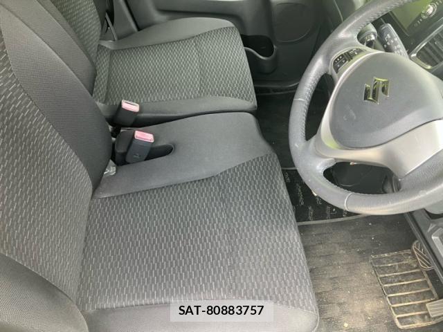 Suzuki SPACIA 2013-09 8372221-6