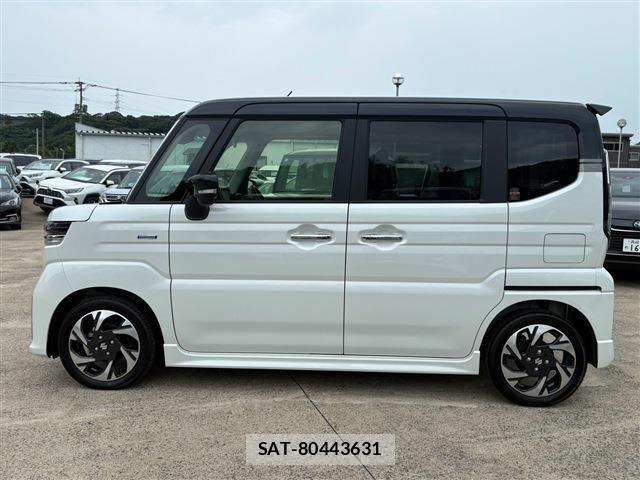 Suzuki SPACIA 2025-08 8415039-11